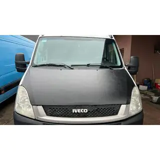 Housse de capot (inscription Daily) Iveco Daily 2006-2014 photo 1