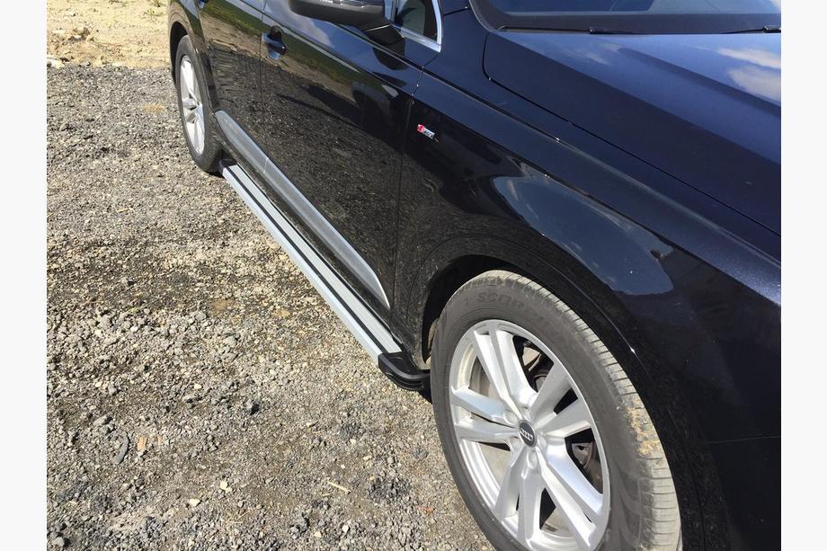 Audi Q7 2015–2026 Marchepieds Latéraux Maya V4 (2 pcs, Aluminium) Image