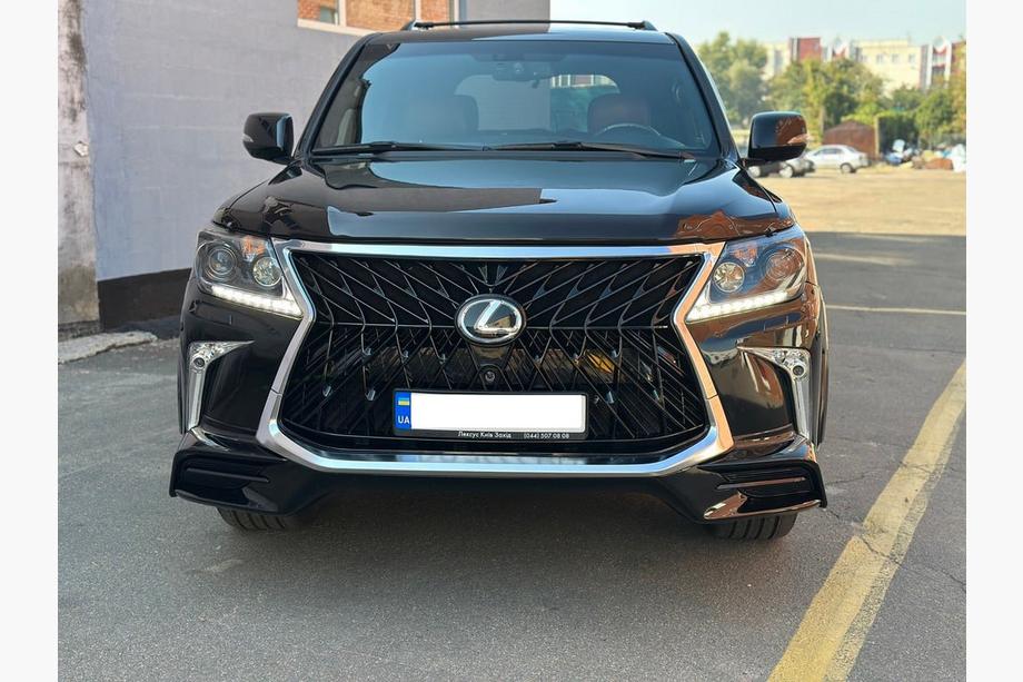 Lexus LX570/450d 2008-2022 Pare-chocs avant pour 2008-2015 style restylé (apprêté pour peinture) Image