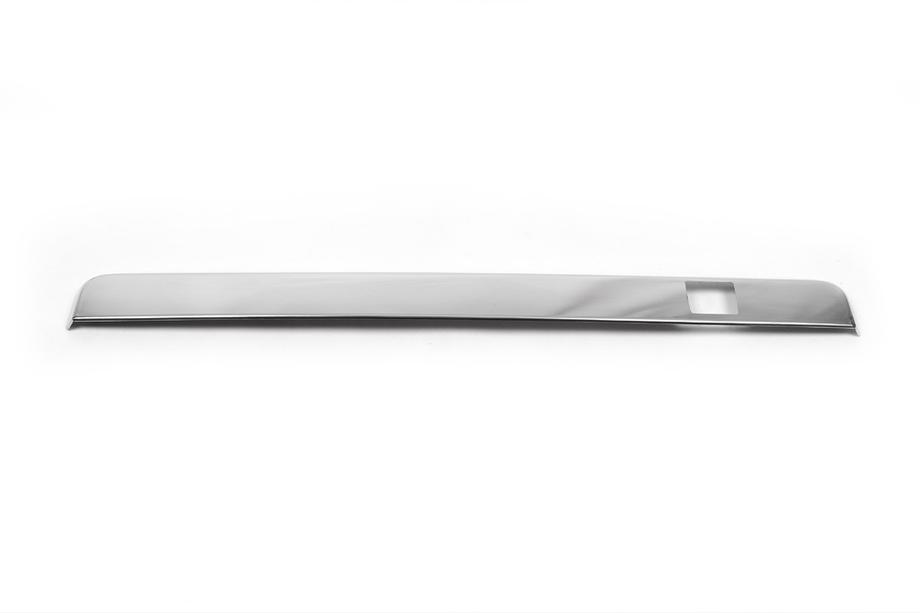 Man TGE 2017- Baguette inox au-dessus de la plaque d'immatriculation Image