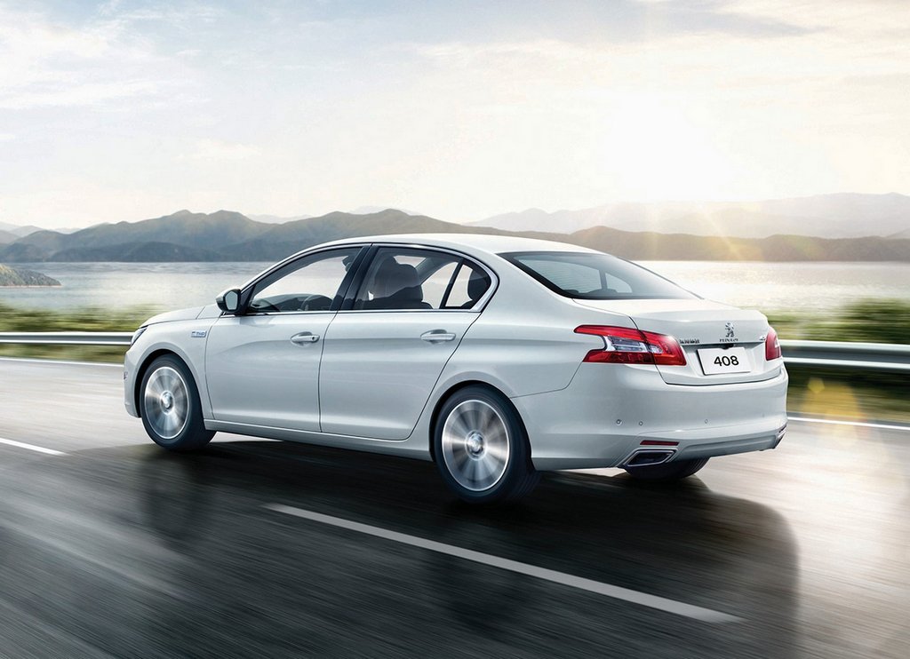 L’examen budgétaire de la berline Peugeot 408