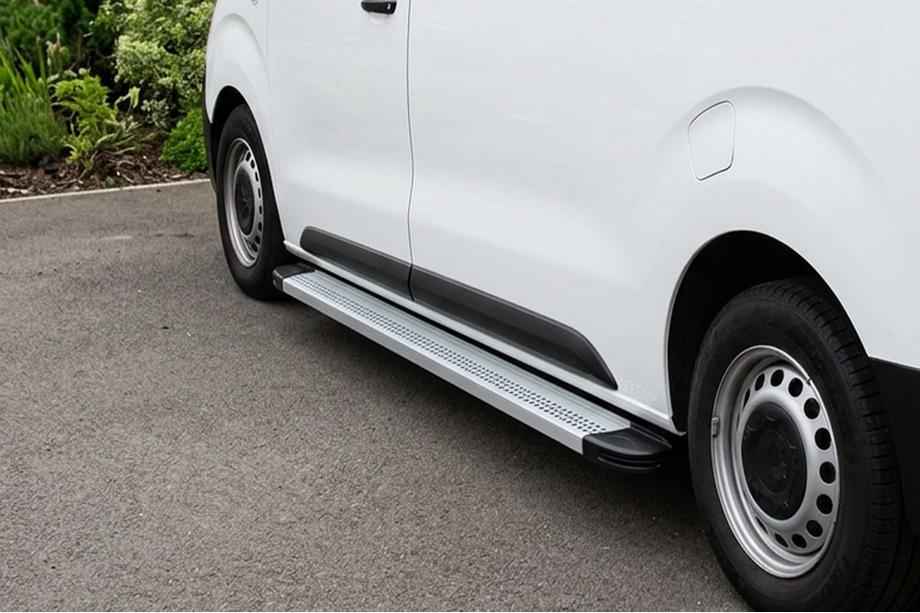 Citroen Jumpy/Dispatch 2017- Marchepieds Latéraux Maya V2 (2 pcs, Aluminium) Image