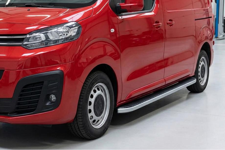 Citroen Jumpy/Dispatch 2017- Marchepieds Latéraux Tayga (2 pcs, Aluminium) Image