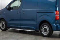 Citroen Jumpy/Dispatch 2017- Marchepieds Latéraux Line (2 pcs, Aluminium) photo 1
