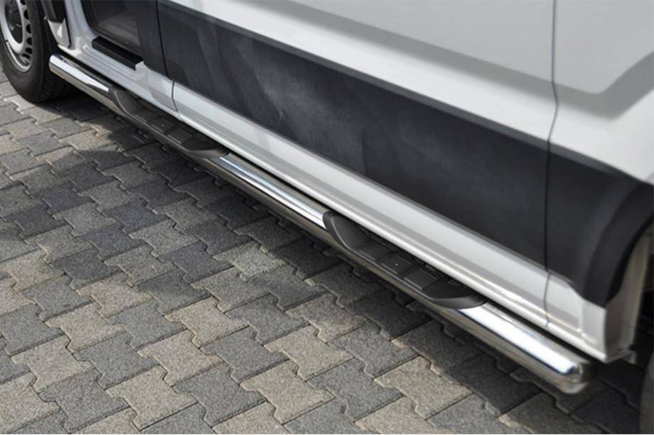 Man TGE 2017- Barres Latérales B2 (2 pcs, inox) Image