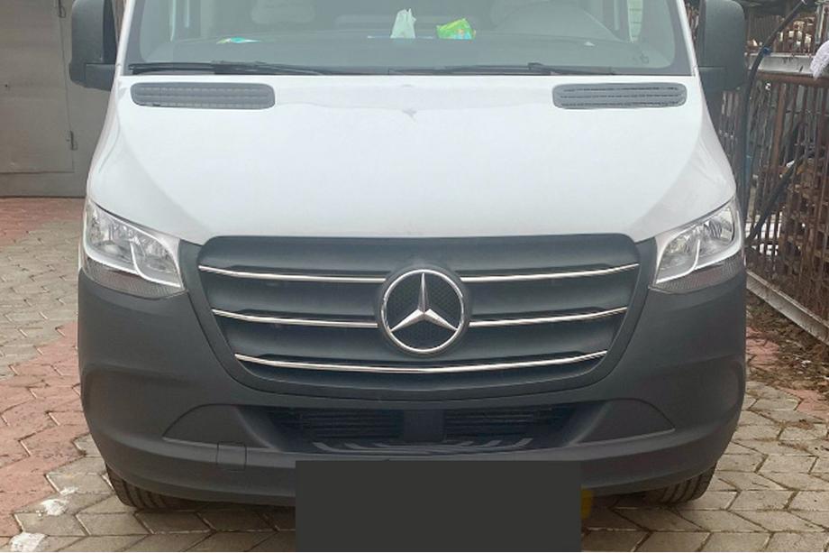 Mercedes Sprinter W907/W910 2018- Couvre-Calandre Chromés (5 pcs, Acier Inoxydable) Carmos - Acier Inoxydable Turc Photo 6
