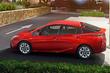La quatrième génération hybride de la berline Toyota Prius photo 3