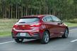 Le hayon de la deuxième génération de la Chevrolet Cruze photo 3