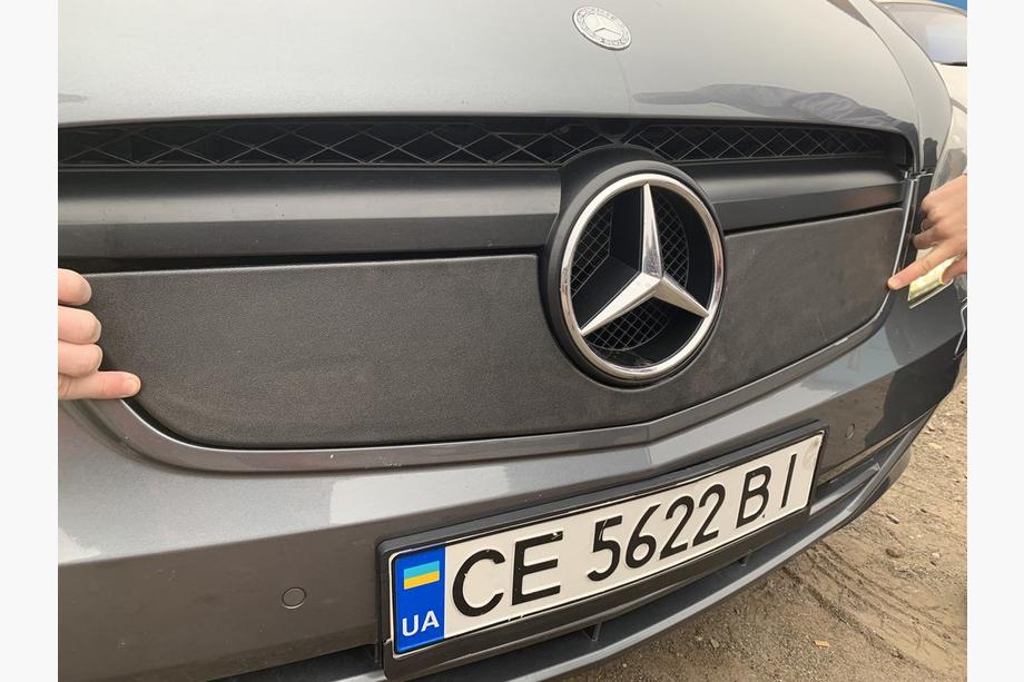Mercedes Vito W639 2004-2014 Cache-calandre hiver V1 (2010-2015) Brillant Photo 3