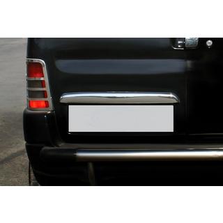 Baguette chromée au-dessus de la plaque d'immatriculation (2 portes, inox) Citroen Berlingo 1996-2008 photo 1