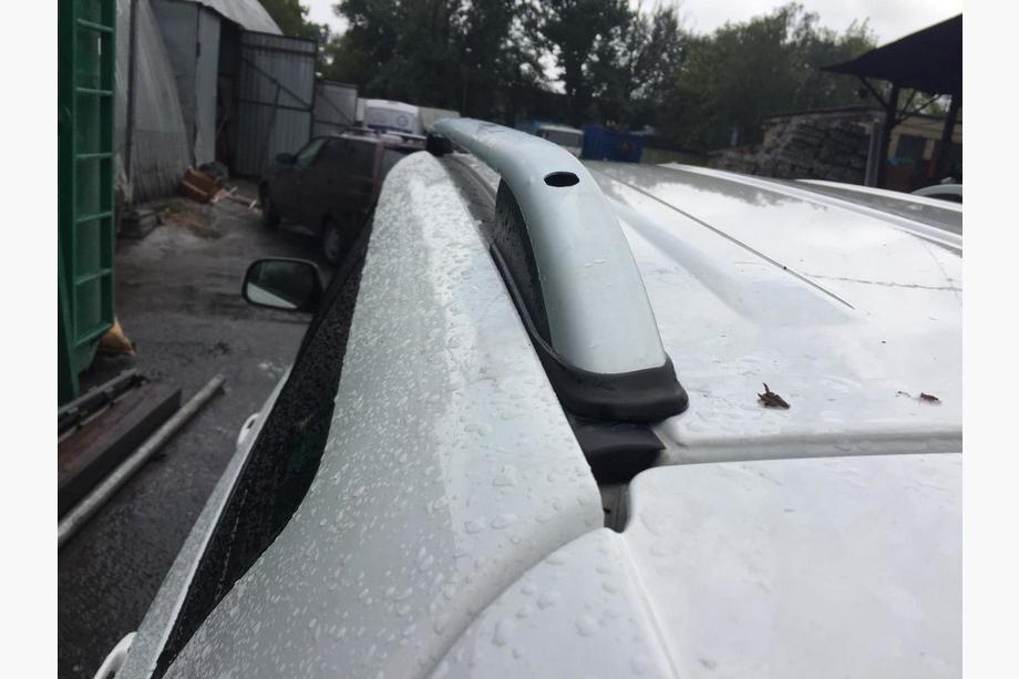 Toyota Rav 4 2006-2013 Barres de toit Skyport (argent) Empattement Court Photo 10
