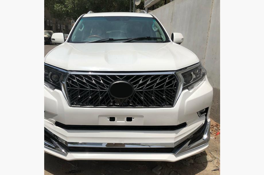 Toyota Land Cruiser Prado 150 2009-2023 Extensions de pare-chocs avant et arrière Modelista V1 (2017-) Photo 12