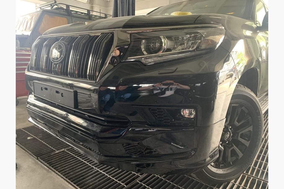 Toyota Land Cruiser Prado 150 2009-2023 Extensions de pare-chocs avant et arrière Modelista V1 (2017-) Photo 13