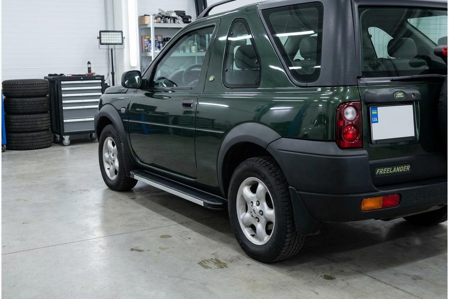 Land Rover Freelander I 1997-2006 Marchepieds Latéraux Maya V1 (2 pcs, Aluminium) Image