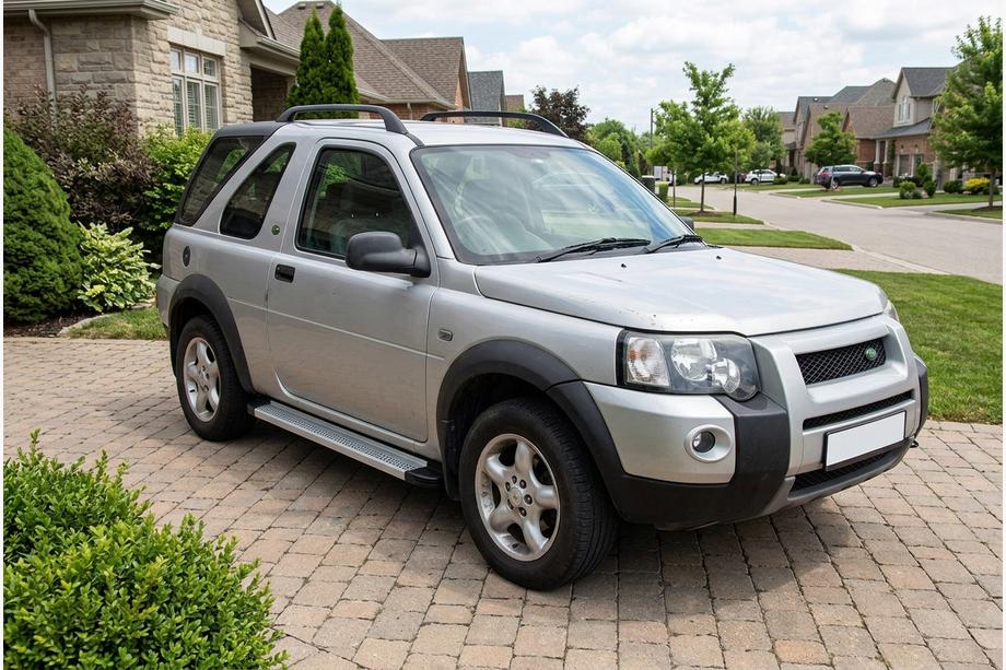 Land Rover Freelander I 1997-2006 Marchepieds Latéraux Maya V2 (2 pcs, Aluminium) Image