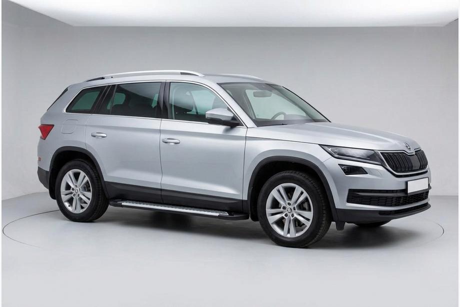Skoda Kodiaq 2016-2023 Marchepieds Latéraux Line (2 pcs, Aluminium) Image