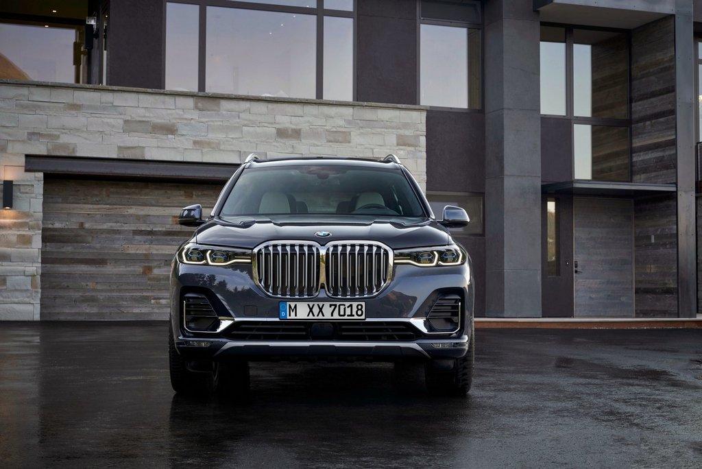 Phare crossover BMW X7