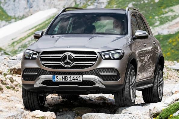 Un crossover Mercedes-Benz GLE de la nouvelle génération Photo 3