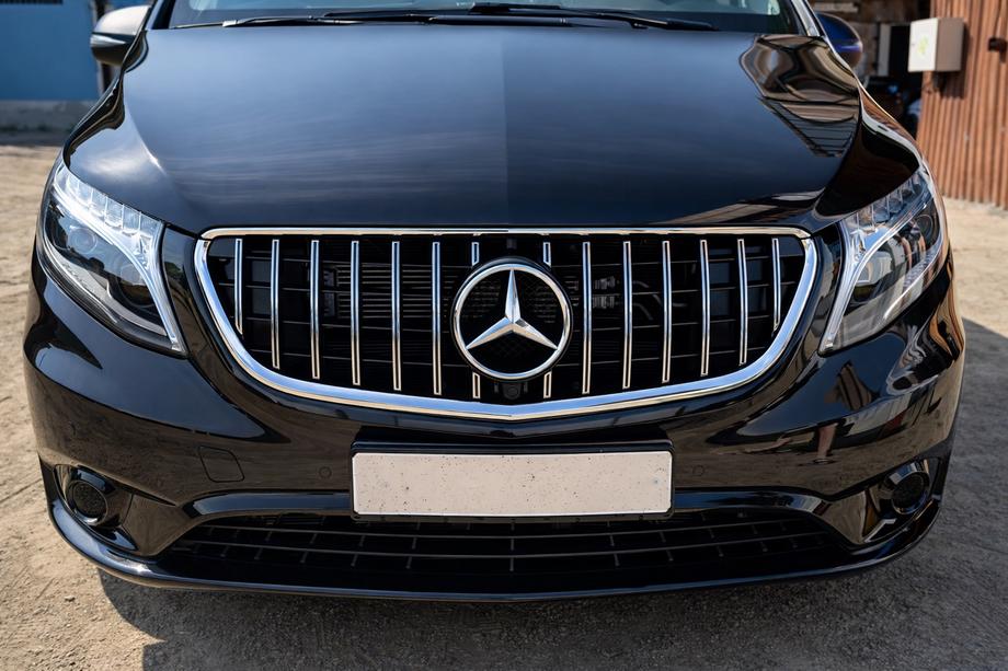 Mercedes Vito/V-class W447 2014- Calandre Avant GT Panamericana Chrome (2014-2023 pour Vito W447) Photo 1