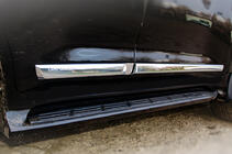 Toyota Land Cruiser 200 2007-2021 Kit de Baguettes de Porte (2016-2021) photo 4