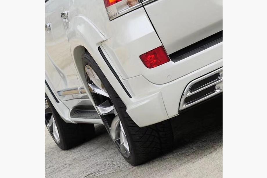 Toyota Land Cruiser 200 2007-2021 Kit carrosserie 2016-2021 (Wald) Photo 28