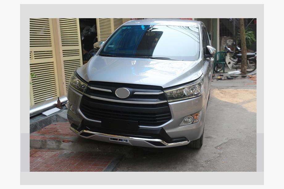 Toyota Innova 2015- Extensions de Pare-chocs Avant et Arrière Photo 5