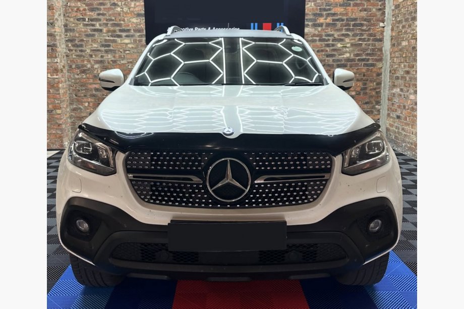 Mercedes X class 2017-2020 Calandre Avant Diamond Image