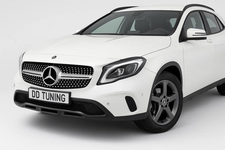 Mercedes GLA X156 2014-2019 Calandre Avant Diamond Silver (2017-2019) Image