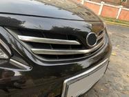 Toyota Corolla 2007-2013 Couvre-calandre chromés (2010-2013, 3 pcs, acier inoxydable) photo 4