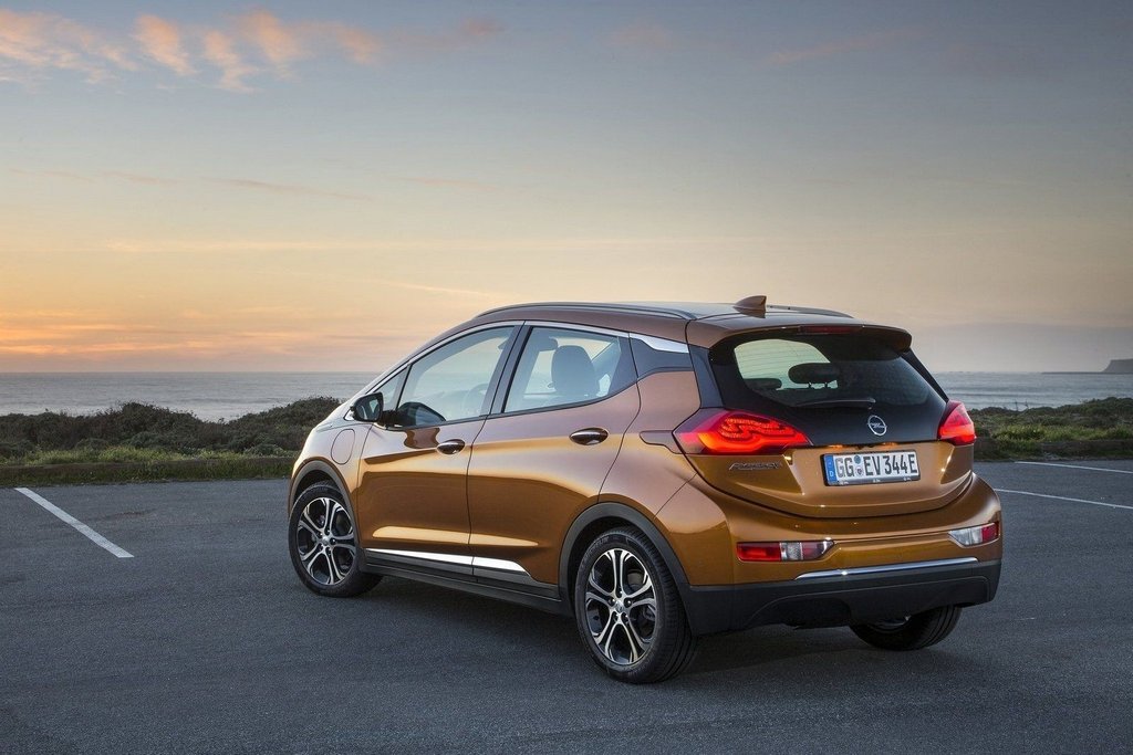 Électrique de hayon Opel Ampera-e