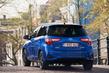 Examen hybride de la modification de la berline Toyota Yaris Hybrid photo 10