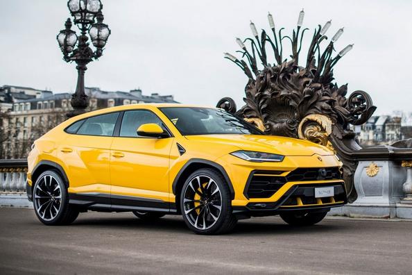 Examen de croisement Lamborghini Urus Photo 4