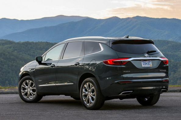 Examen de croisement Buick Enclave Photo 9