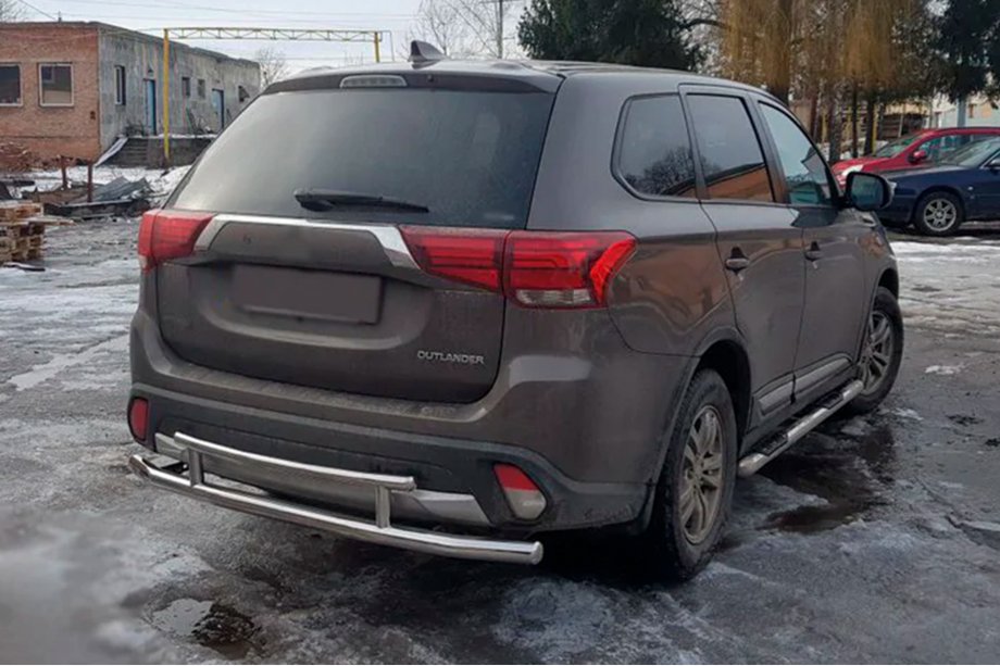 Mitsubishi Outlander 2012-2021 Arceau Arrière AK004-2 (Inox) Image