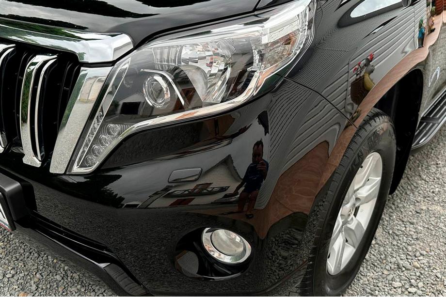 Toyota Land Cruiser Prado 150 2009-2023 Phares avant LED (2013-2017, 2 pcs) avec adaptation AFR Photo 2