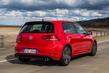 Présentation chargée d’une modification de la berline Volkswagen Golf GTI photo 7