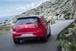 Présentation chargée d’une modification de la berline Volkswagen Golf GTI photo 10