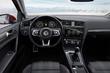 Présentation chargée d’une modification de la berline Volkswagen Golf GTI photo 6