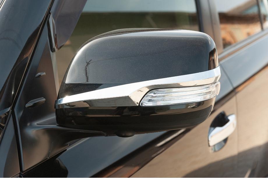 Toyota Land Cruiser Prado 150 2009-2023 Coques de rétroviseurs (2 pcs, chrome) Image