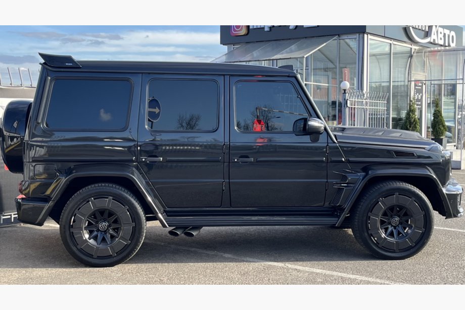 Mercedes G class W463 1990-2018 Baguettes de porte noires préassemblées (design 2019) Photo 2