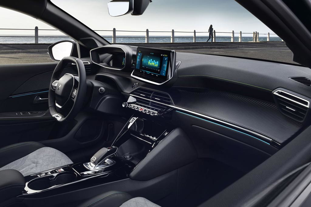 Présentation de la berline compacte de Peugeot 208 nouvelle génération