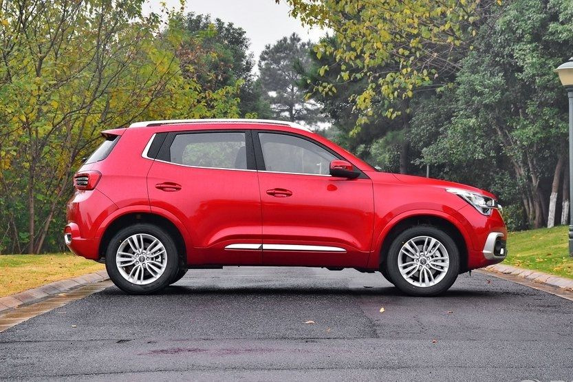Compact crossover urbain Chery Tiggo 4