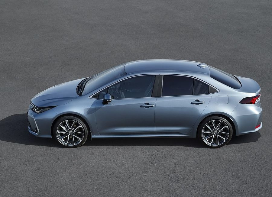 Présentation de la berline Toyota Corolla de la douzième génération