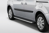 Renault Kangoo 2008–2020 Marchepieds latéraux Fullmond (2 pcs, aluminium) photo 1