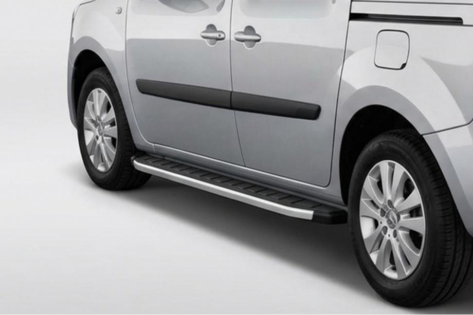 Renault Kangoo 2008–2020 Marchepieds latéraux Fullmond (2 pcs, aluminium) Image