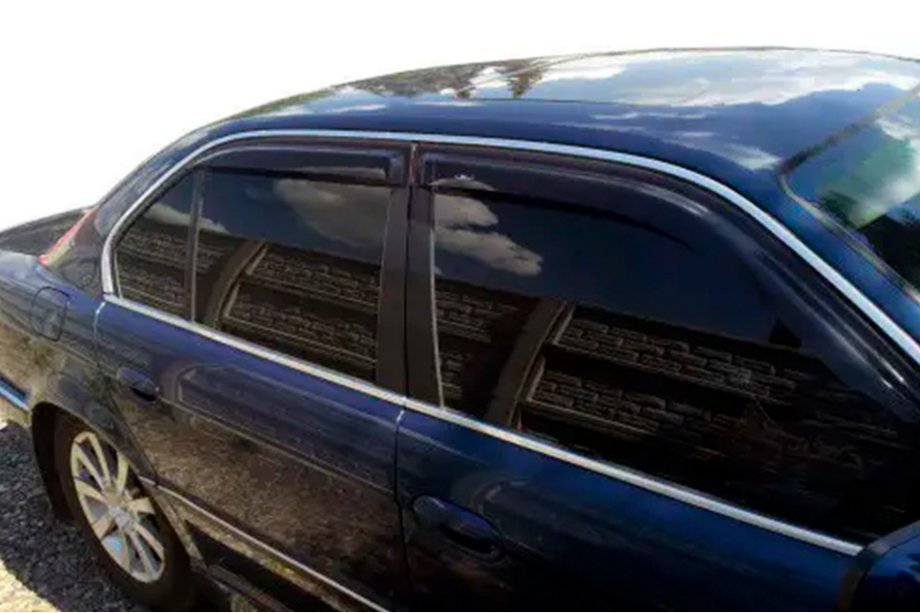 BMW 7 Series E38 1994-2001 Déflecteurs de Fenêtre (4 pcs, HIC) Image
