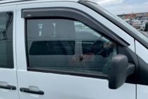 Mercedes Vito W638 1996-2003 Déflecteurs de Fenêtre (2 pcs, HIC) photo 3