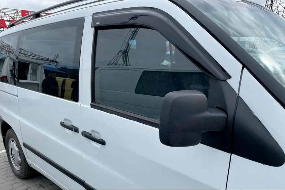 Mercedes Vito W638 1996-2003 Déflecteurs de Fenêtre (2 pcs, HIC) Image