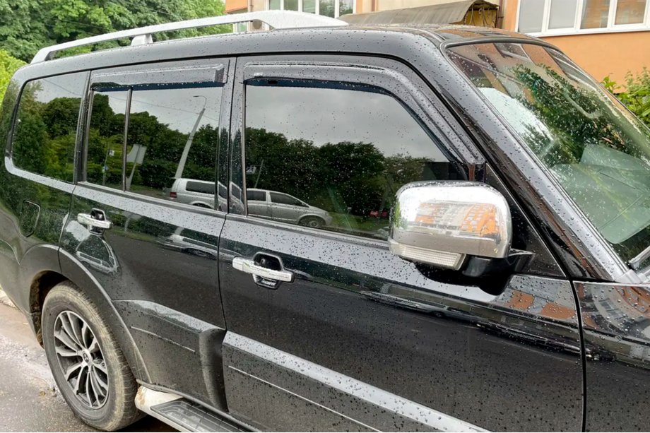 Mitsubishi Pajero Wagon IV 2006-2021 Déflecteurs de Fenêtre (4 pcs, HIC) Photo 9