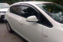 Opel Astra J 2009-2015 Déflecteurs de Vitres HB (4 pcs, HIC) photo 4